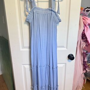 Light Blue Sleeveless Maxi Dress